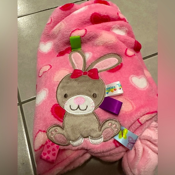 Brand new, unused baby blanket - Picture 1 of 3